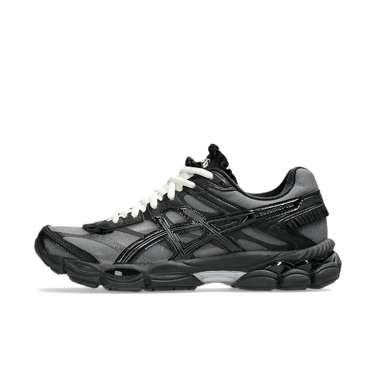 ASICS GEL-CUMULUS 16 'Griff Black'