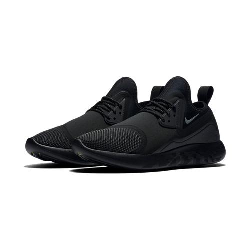 Nike LunarCharge Essential &#8211; Triple Black &#8211; AVAILABLE NOW