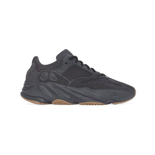 ADIDAS YEEZY BOOST 700 &#8211; UTILITY BLACK &#8211; AVAILABLE NOW