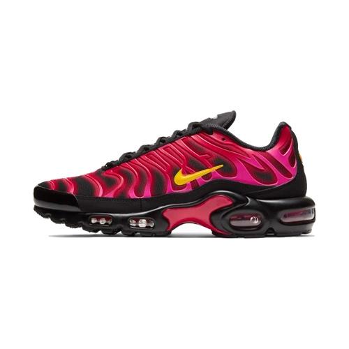 Nike x Supreme Air Max Plus &#8211; FIRE PINK &#8211; AVAILABLE NOW